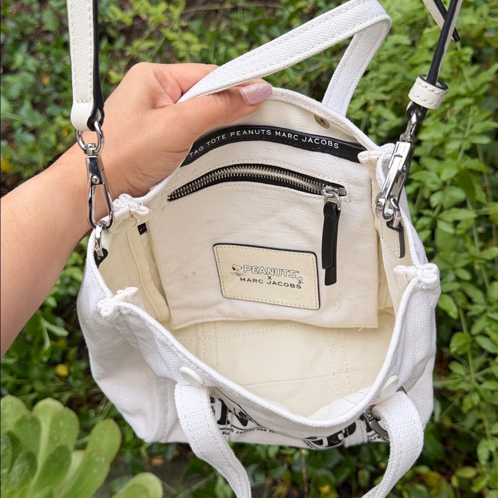 MARC JACOBS x PEANUTS Snoopy Tote Bag Medium 2 Way Open Top Japan Exclusive - Picture 9 of 17